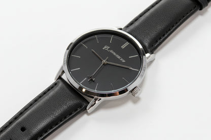 Boeing Silver rotating airplane Aviation watch - Black leather 
wrist strap Boeing