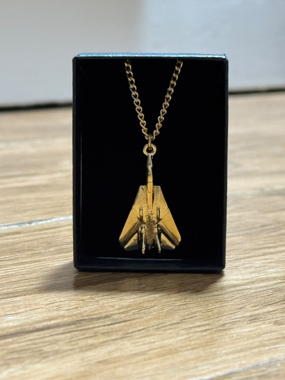 F14-Tomcat Pendant Necklace Clivedon