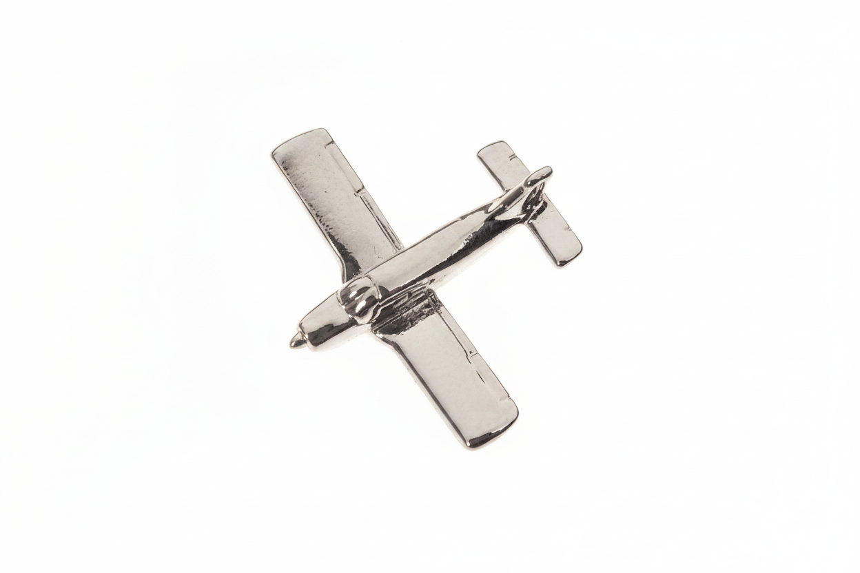 Piper Arrow Pin Badge Clivedon