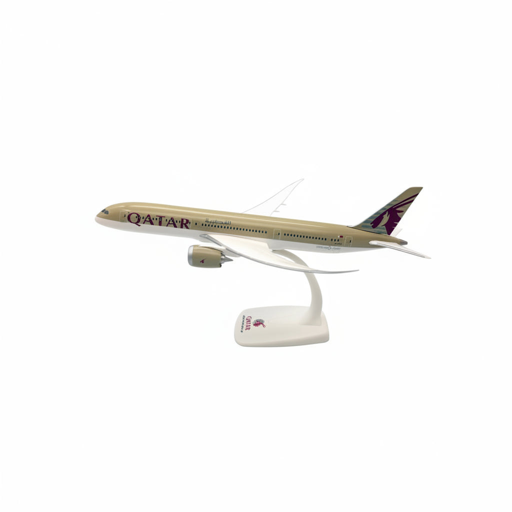 Qatar Boeing 787-9 Plastic Model Sky Wing Tanzania