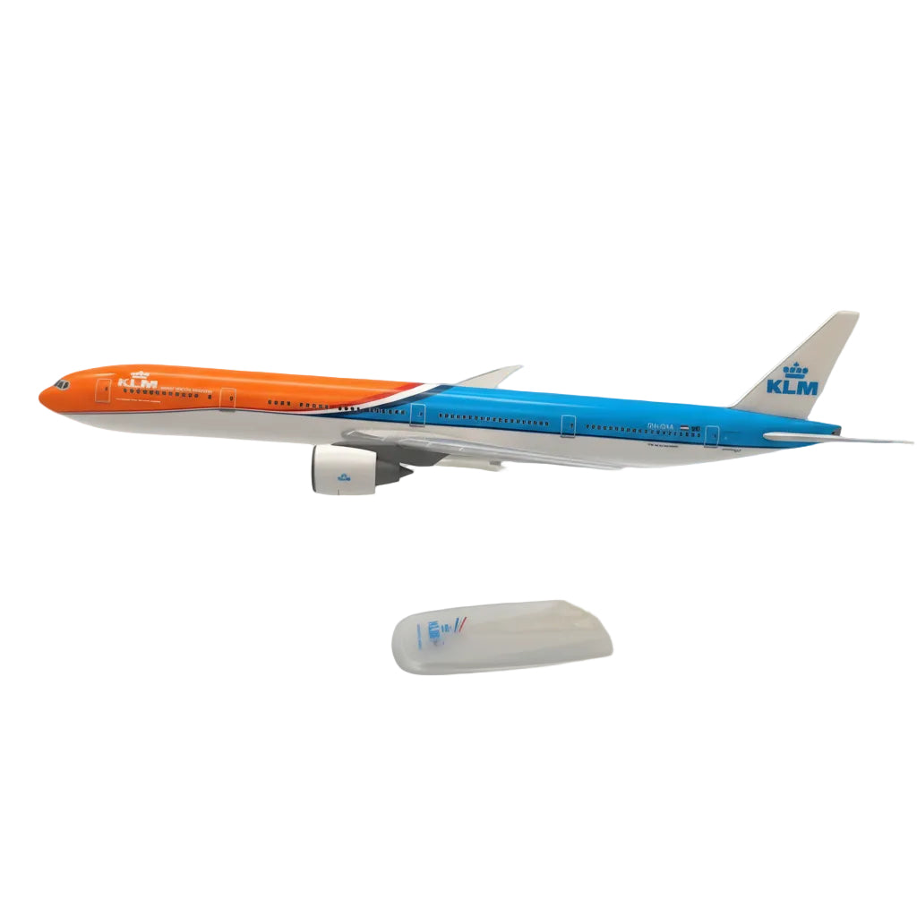 Boeing 777-300ER - KLM Plastic model PPC
