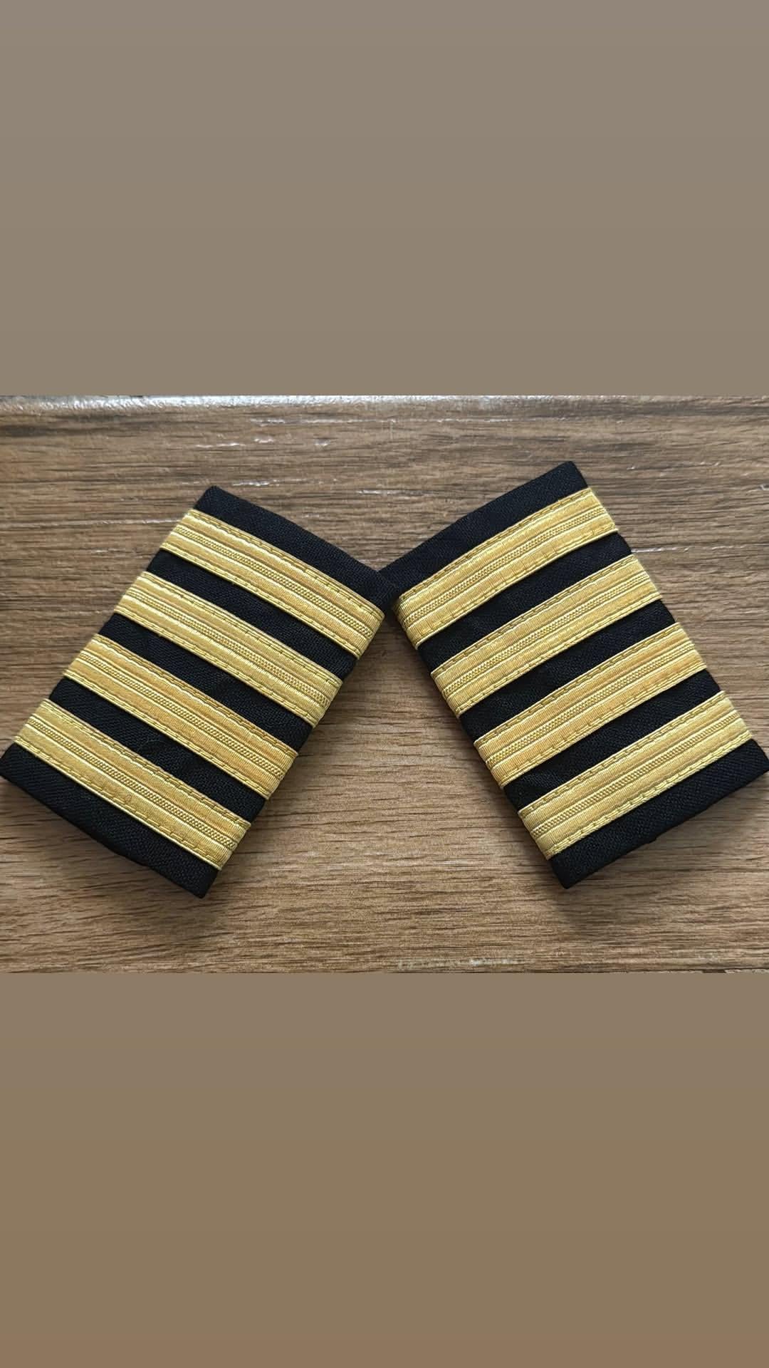 Epaulettes Sky Wing